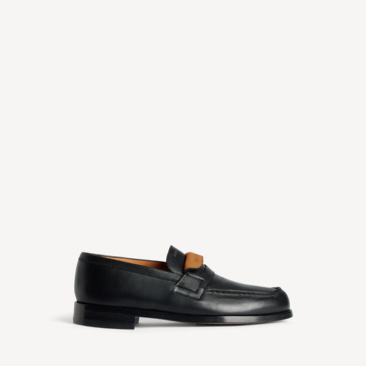 Men's Balenciaga | J.m. Weston Loafer in Black - Black