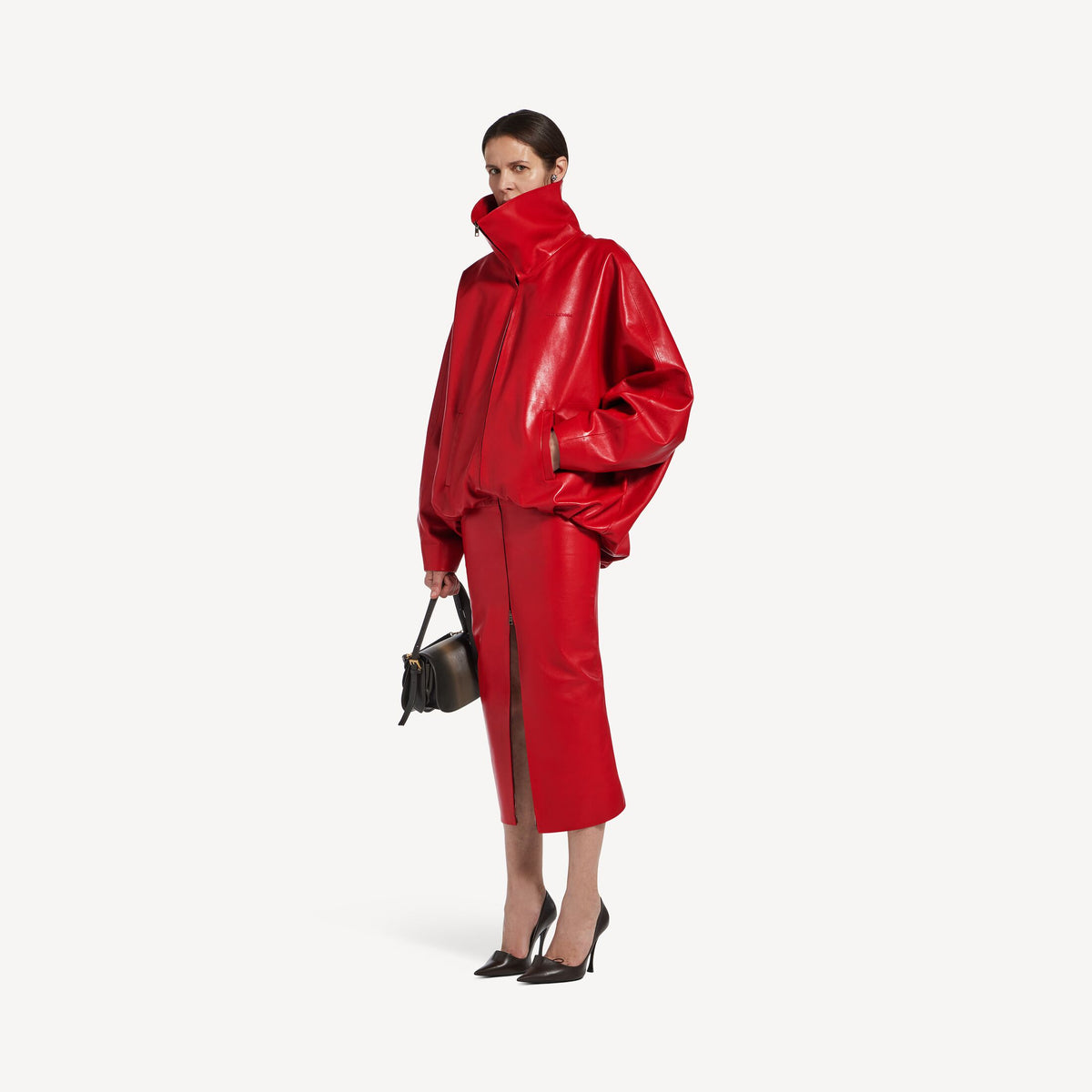 Round jacket - alternative view